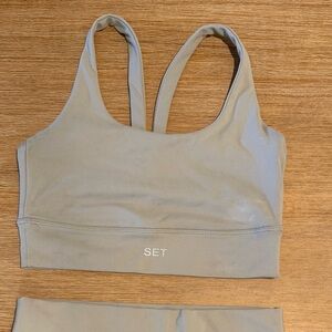 SET Active Luxform Gray Top and Shorts